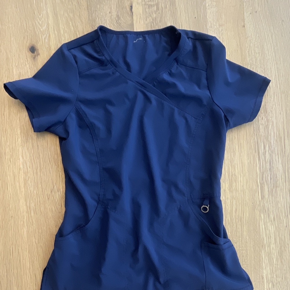 Cherokee Women's Navy Solid Scrub Top Wrap V-Neck Short Sleeve Pockets S